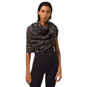 Lululemon Rulu Vinyasa Scarf, Heritage Camo Jacquard / Black Lunar Rock